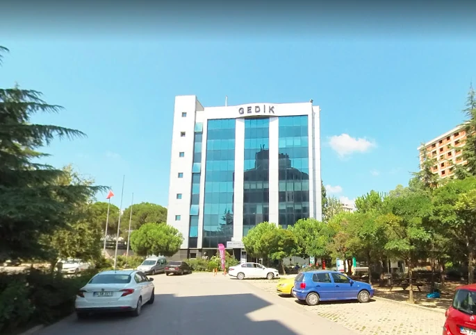 جامعة اسطنبول جيديك ورسوم الدراسة بها