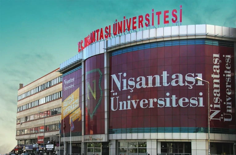 جامعة نيشان تاشي في اسطنبول